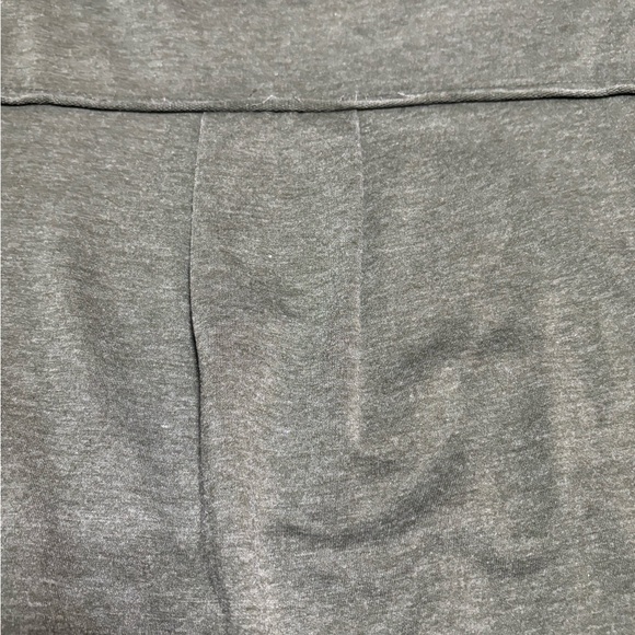 Z Supply Sage Green Relaxed Sweatshirt oversized best fit M to L - Picture 10 of 12